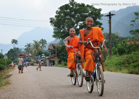 Commuting in Viang-Vieng, Laos