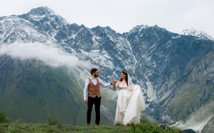 wedding in the mountains