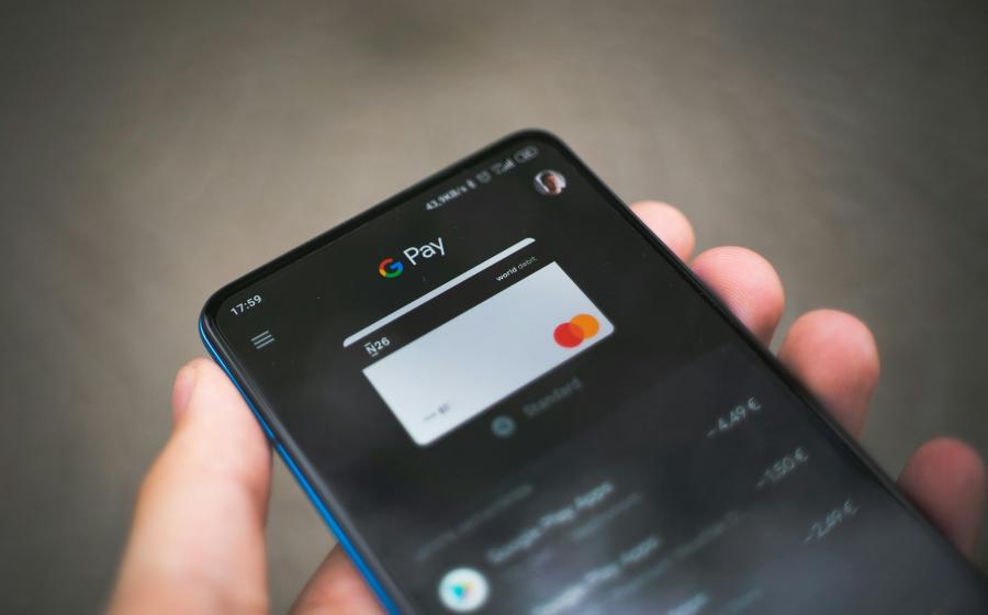 digital payment on a black smartphone