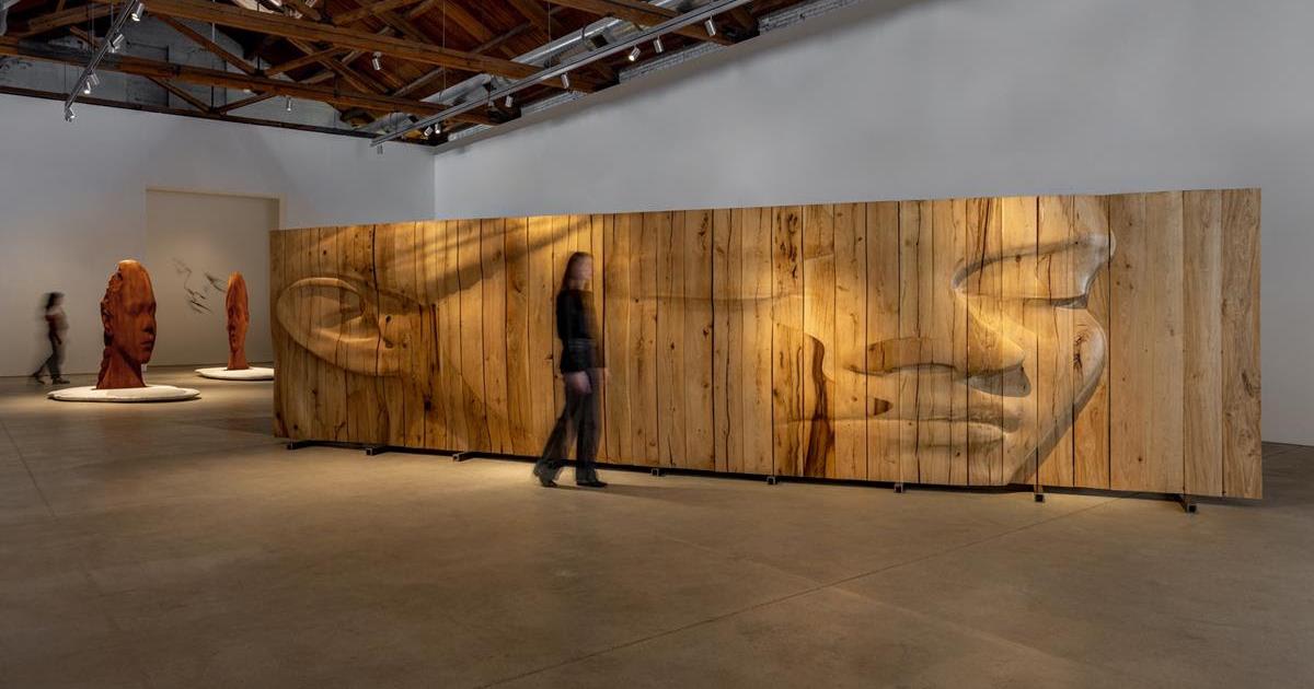 Installation view of Jaume Plensa: Beyond Silence, GRAY Chicago, 2026