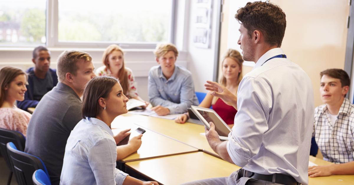 teacher technology classroom